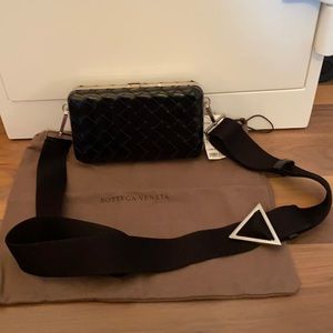 NWT Bottega Veneta Intrecciato hard clutch bag